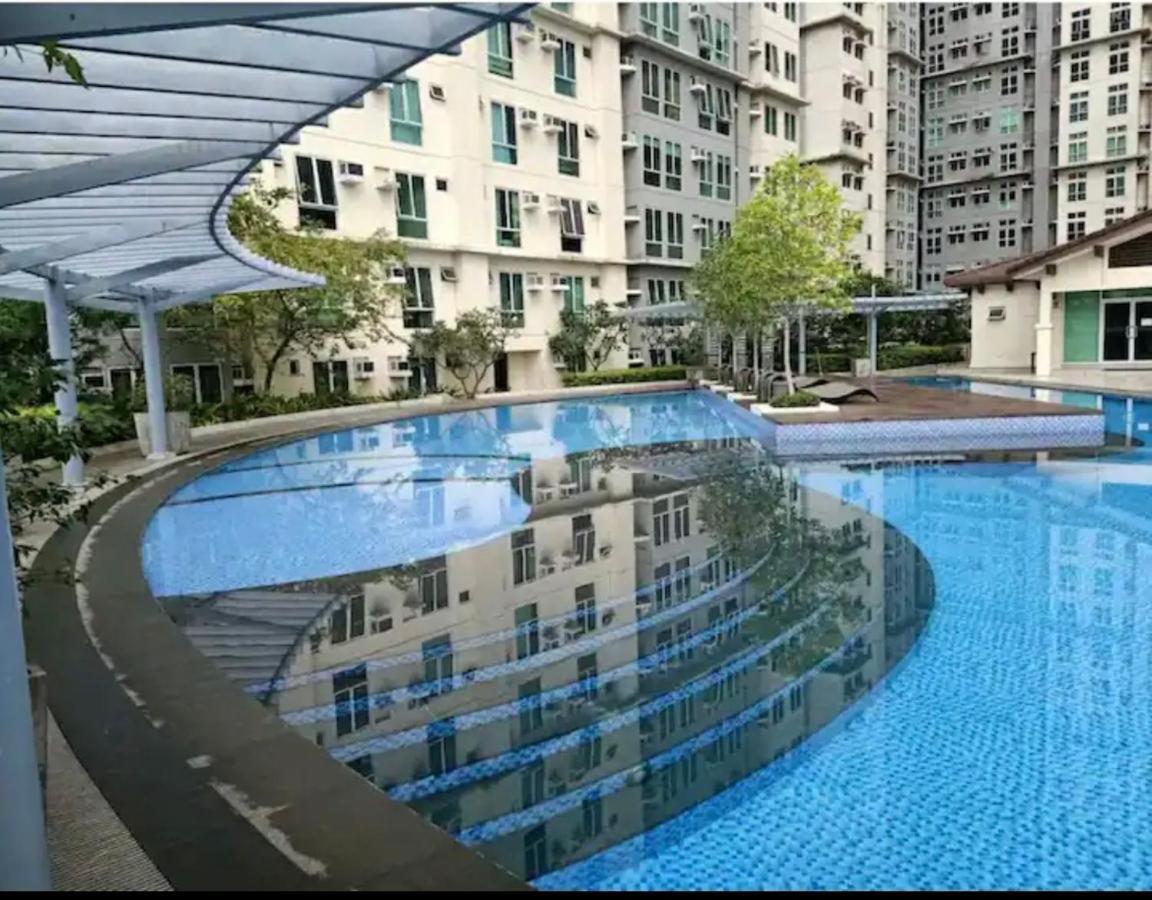 San Lorenzo Place Condo Макати Экстерьер фото